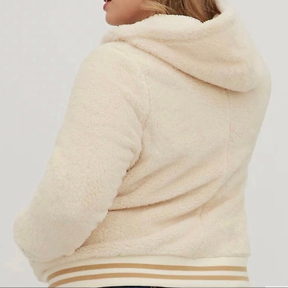 Ivory Sherpa Varsity Bomber Jacket! NWT - Picture 3 of 3